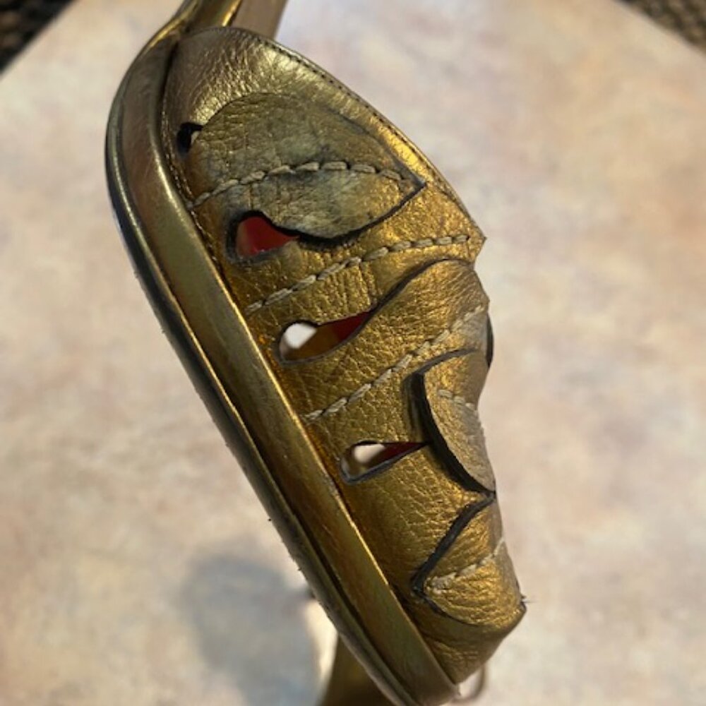 Ferragamo Gold Heels Size 9 1/2 B Leaf design Leather - Picture 10 of 16
